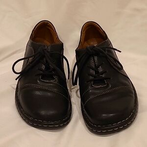 Josef Seibel black leather shoes